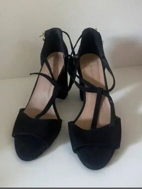 Women’s Black Strappy Block Heel Sandals